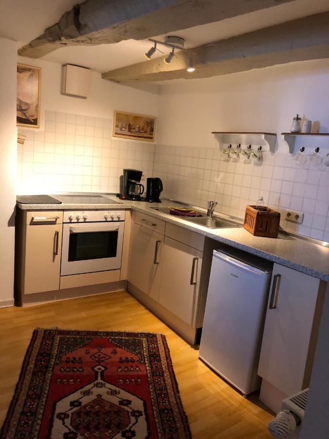 Cafe 28 & Pension Am Markt Висмар Экстерьер фото